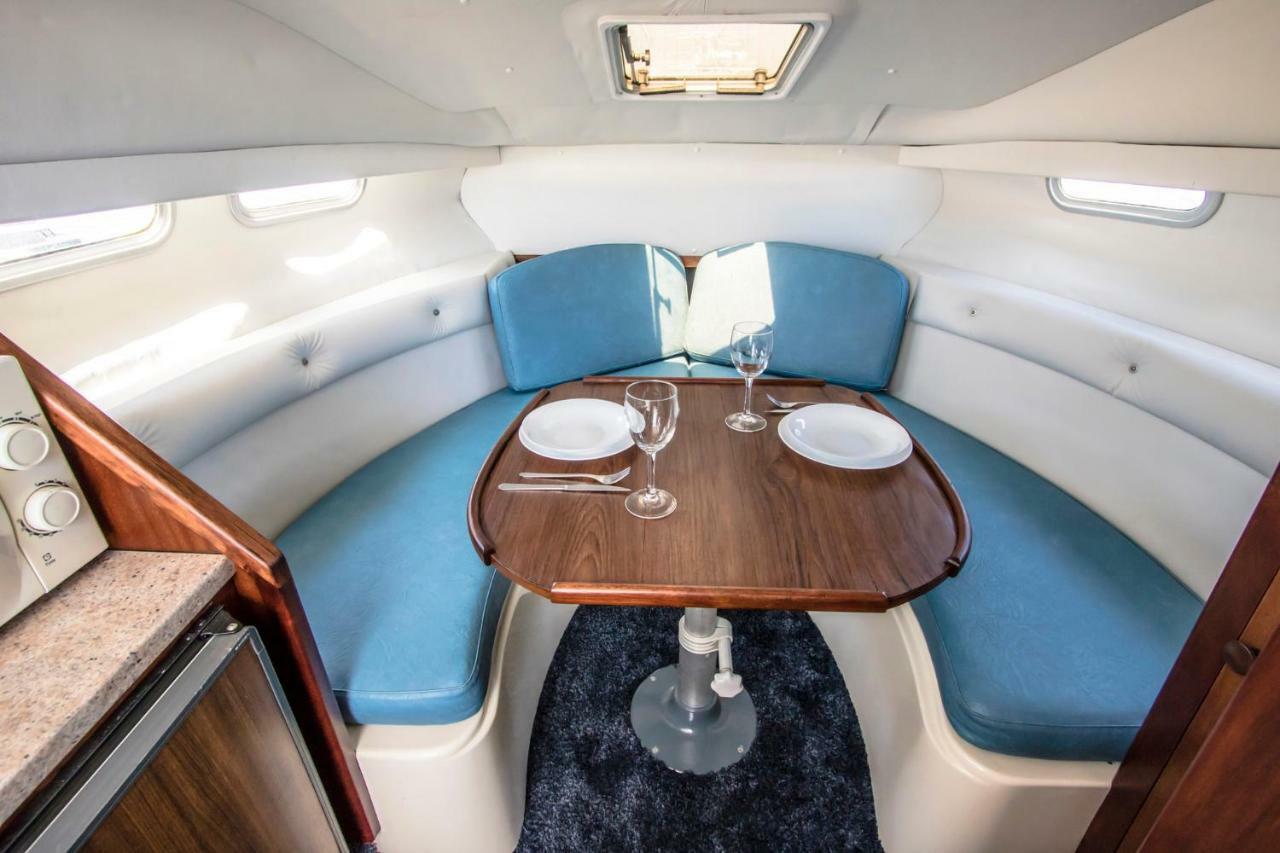 Cozy Boat To Unwind By The Ocean Hotel Puerto Calero Buitenkant foto